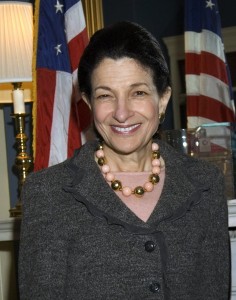 Senator Olympia Snowe Encourages Scientists to Make Their Voices Heard
